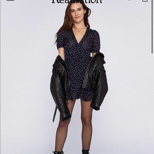 Realisation the Ozzie in navy star